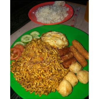 mie-goreng-pedas